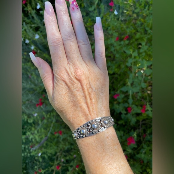 Vintage Navajo Handmade Sterling Silver Cuff LESS ON IG - Picture 3 of 7